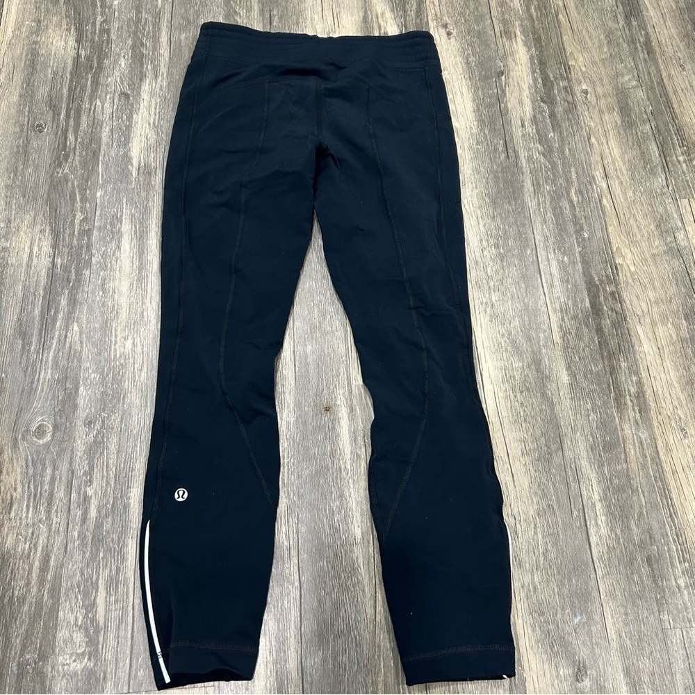 LULULEMON - Black Leggings